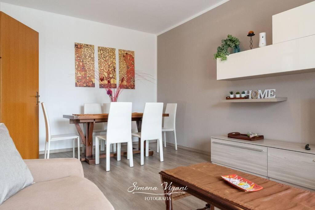 Letizia Lake House - Lovere Bagian luar foto
